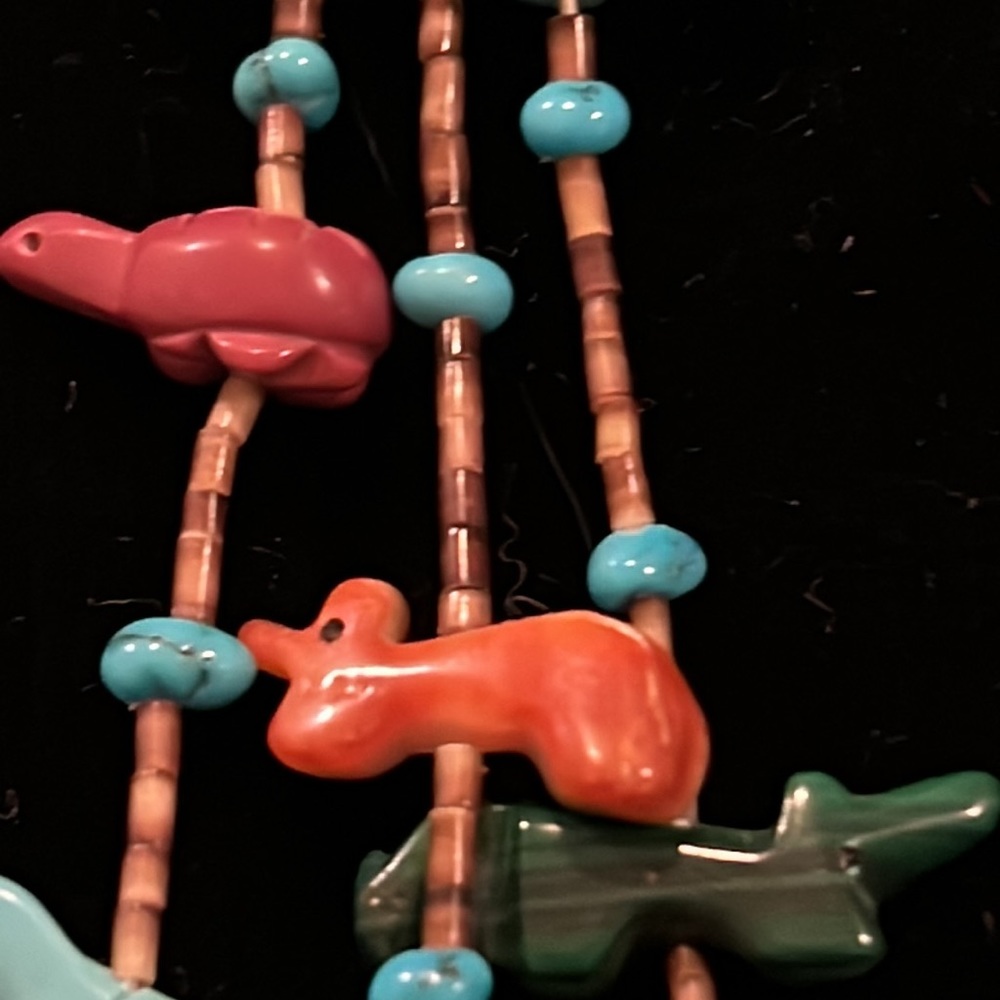 Vintage Native American Southwest multi strand carved gemstone necklace 32” - Picture 13 of 13